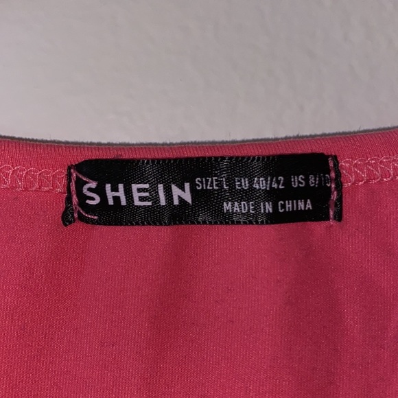 Butterfly Top💗 - Picture 2 of 2